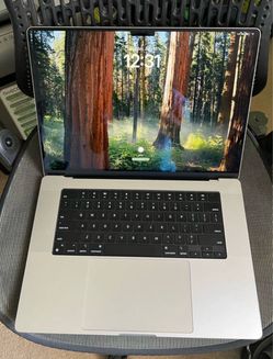Apple MacBook M3 Pro 16-inch 18gb/512gb