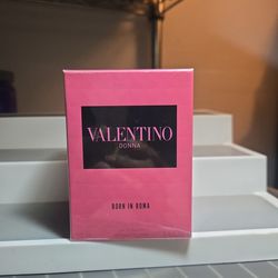 Perfum For Women Valentino