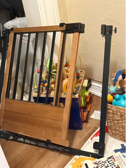 Baby gate