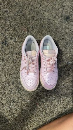 Pink Nike dunks