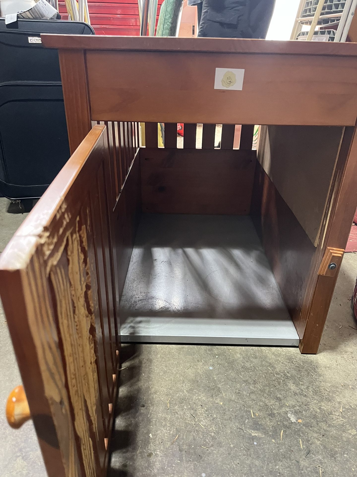 Dog Kennel Table