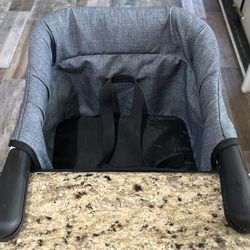 Toogle Portable Hook On Booster Seat 