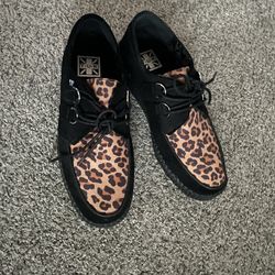 Size 10 men’s Cheetah print Creepers