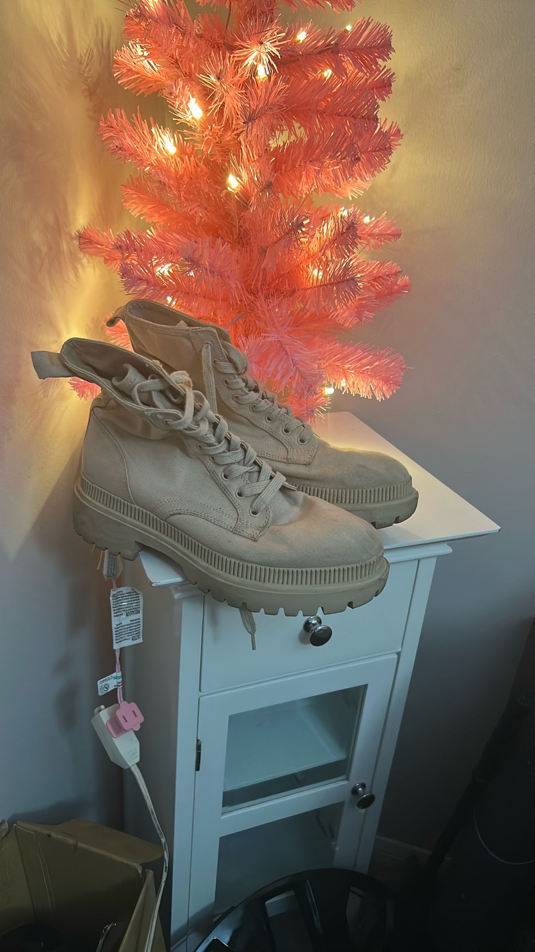 H&M Light Pink Boots 