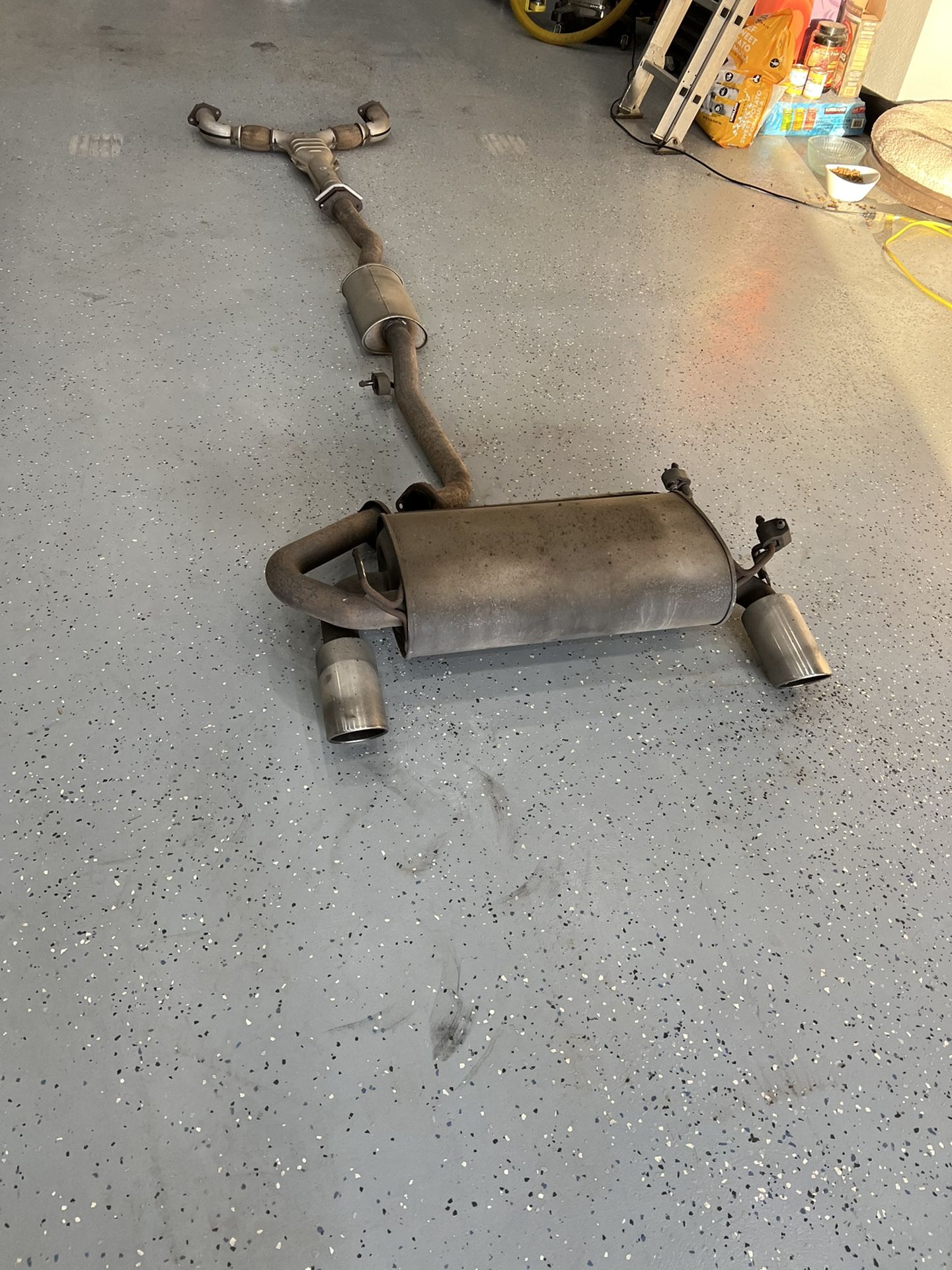 G 35 Coup Muffler