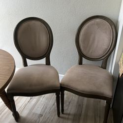 Dining Chairs 