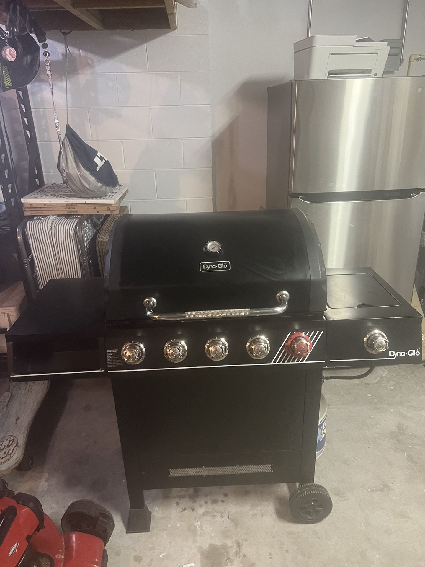 Dyna Glo Burner Propane Gas Grill - Main Image