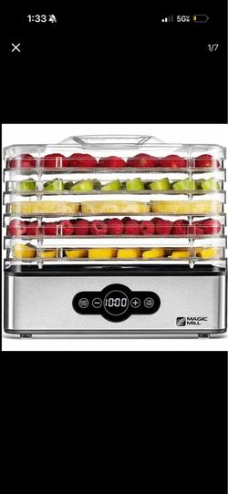 Dehydrator *brand new in box never open*