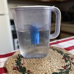Large 10 Cup Brita Water Pitcher