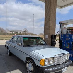 1979 Mercedes-Benz 300D