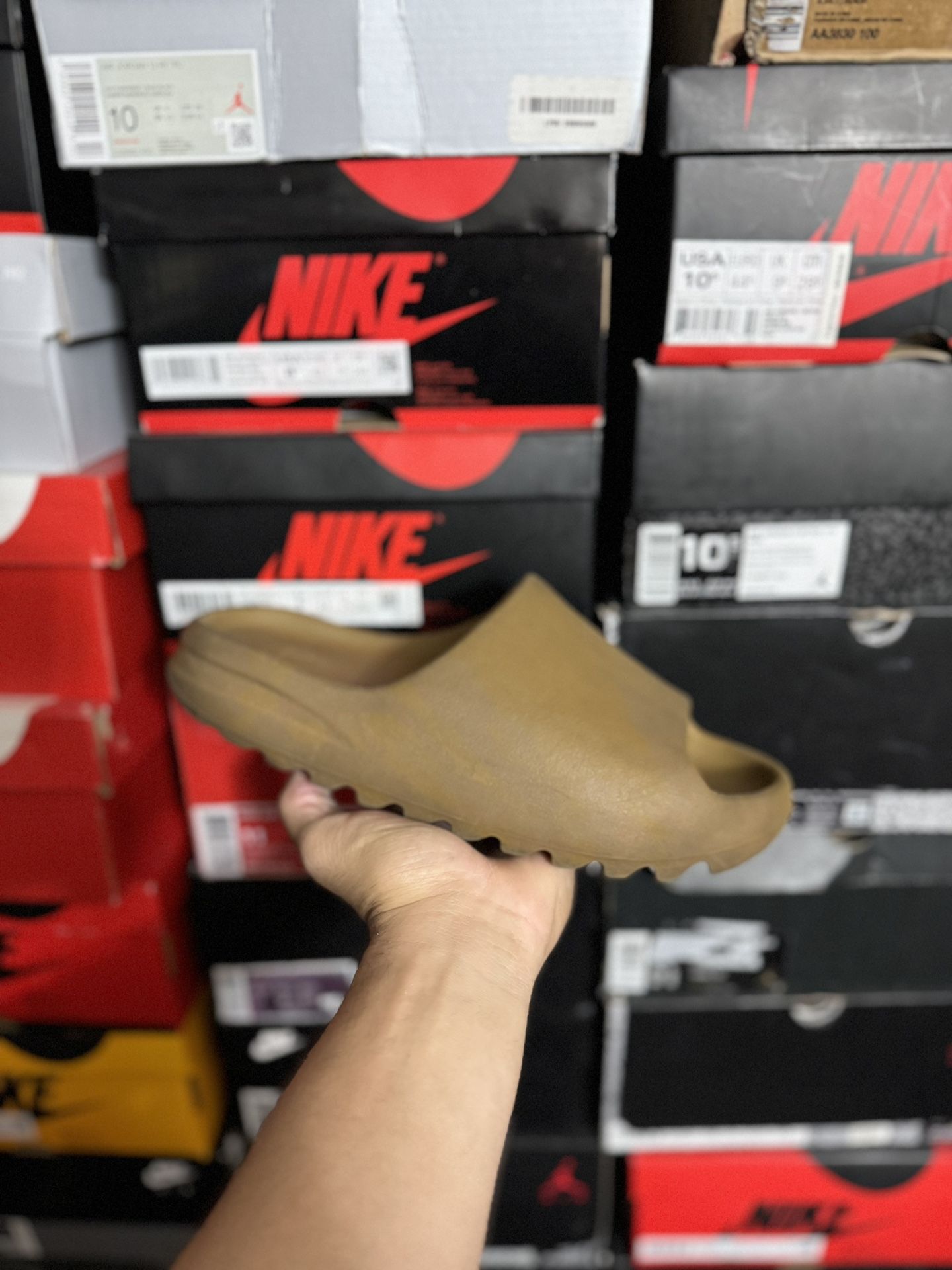 Adidas Yeezy Ochre Slide size 9 USED But Clean