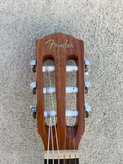 Fender ESC-105 Classical Acoustic Guitar + Gig Bag