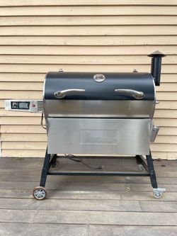 RECTEQ Bull RT-700 Pellet Grill