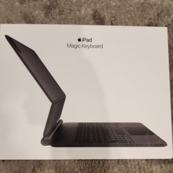 Apple Magic Keyboard for iPad Air or Pro