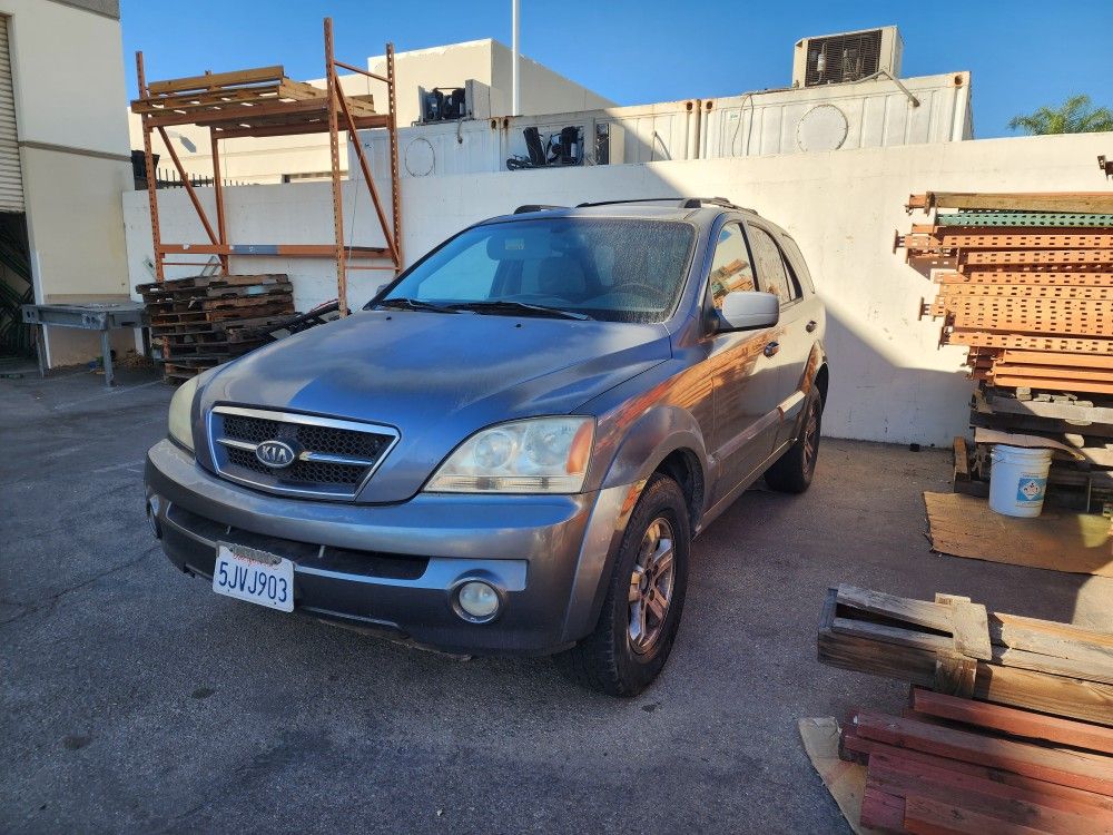 2004 KIA Sorento