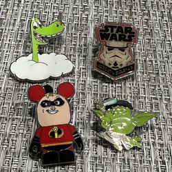 Disney pin trading pins Star Wars Pixar