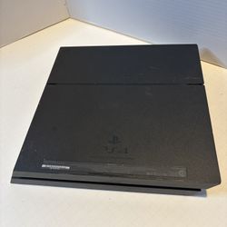 PS4 Model CUH-1215A