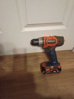 Ridgid drill with battery(no charger)