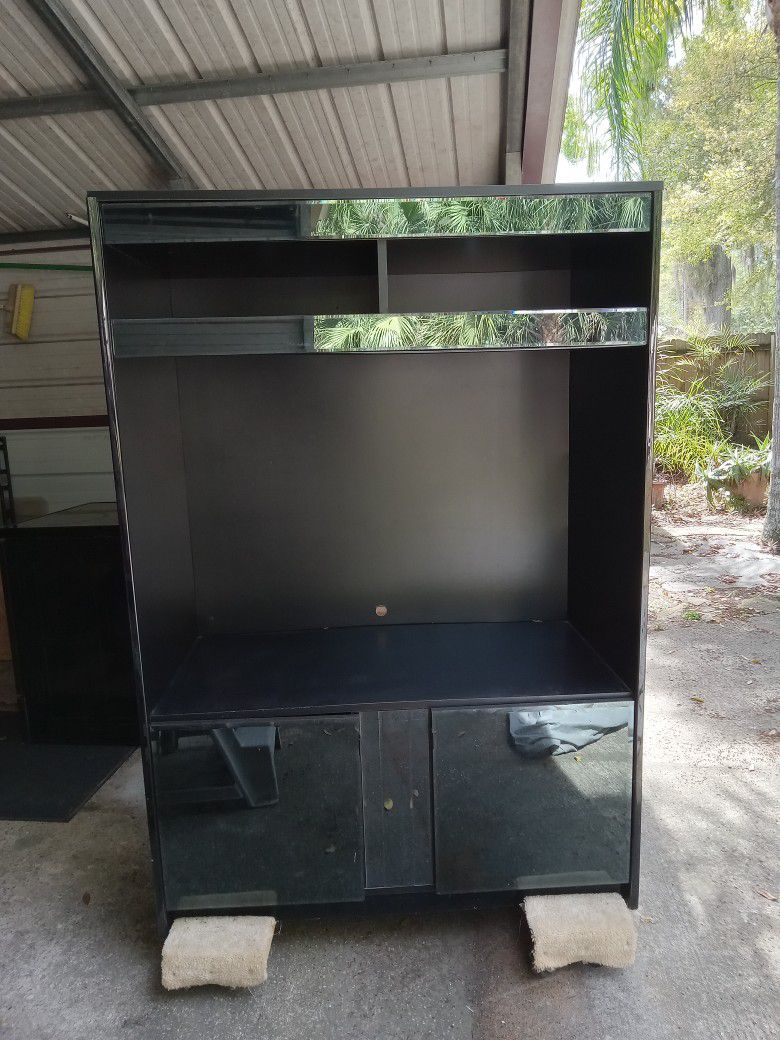 TV STEREO CABINET