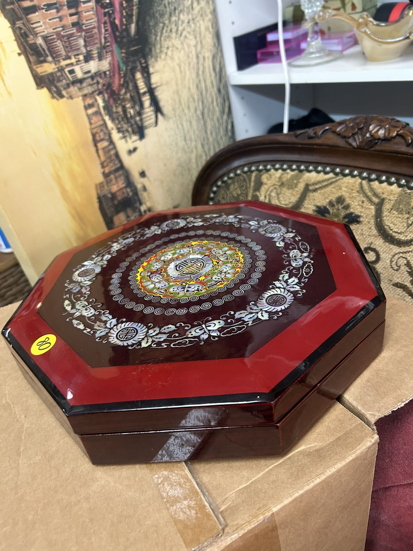 Vintage Korean Mother Of Pearl Inlaid Lacquered Wooden Jewelry box