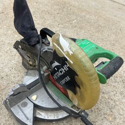 Hitachi Compound Miter Saw / Chop Saw