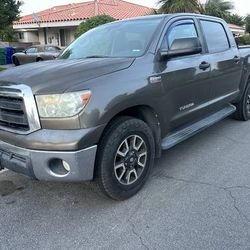2011 Toyota Tundra Crewmax 4x4 