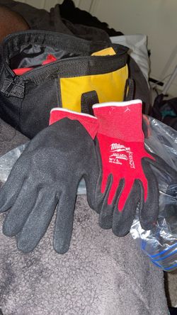 Large Milwaukee gloves
