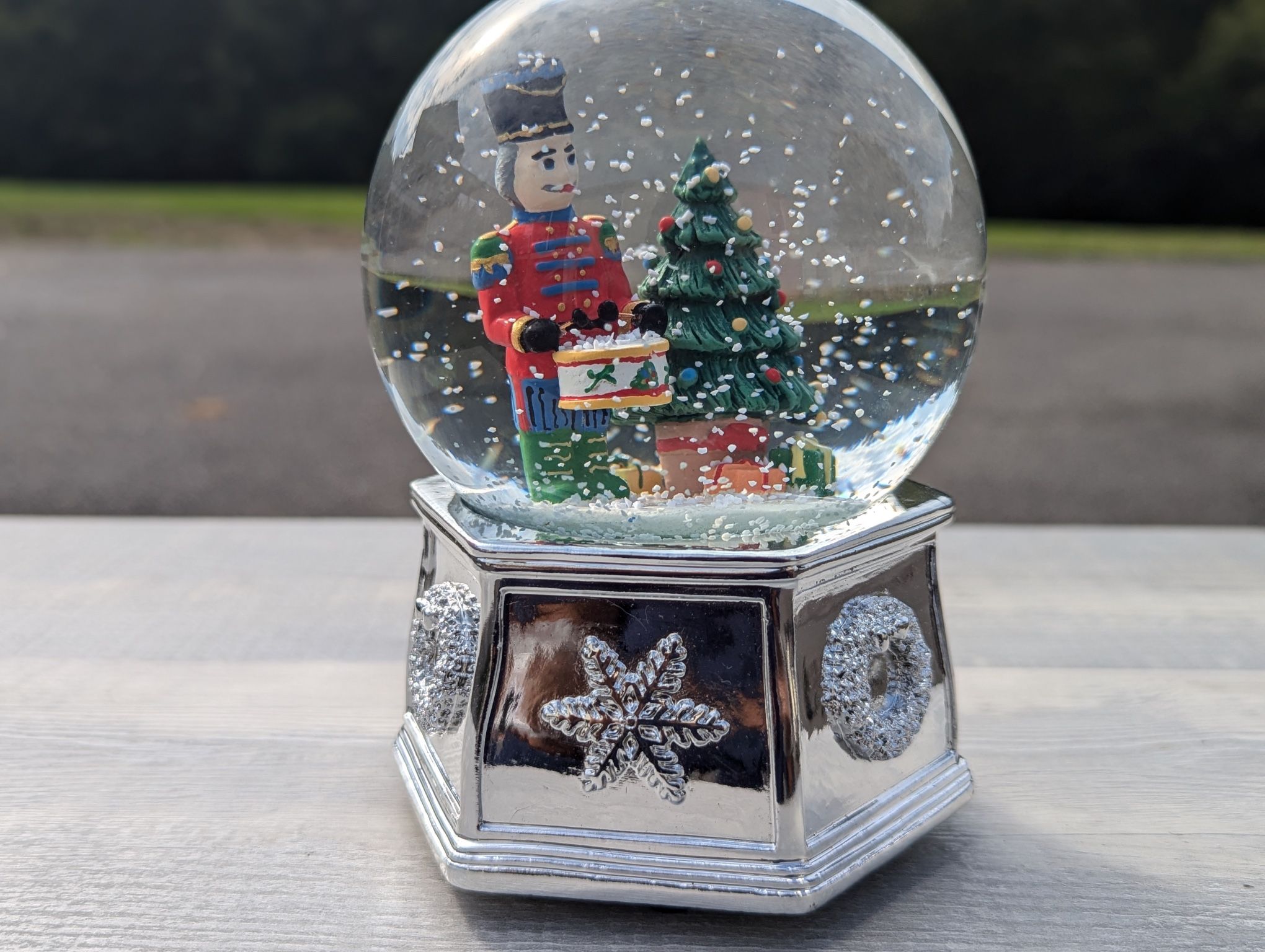 Spode Christmas Tree Snow Globe | 6.5 Inch | Musical Nutcracker Snow Globe | 