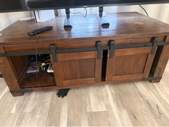 Tv stand