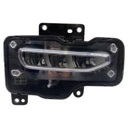 2016 2018 GMC SIERRA 1500 RIGHT SIDE LED FOG LIGHT OEM