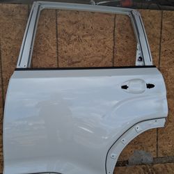 Rear door subaru forester 2025 2026