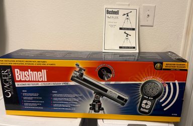 Bushnell Voyager Sky Tour refractor telescope with handset that provides facts and mythology about constellations and planets. New inbox.