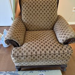 Assorted Furniture 