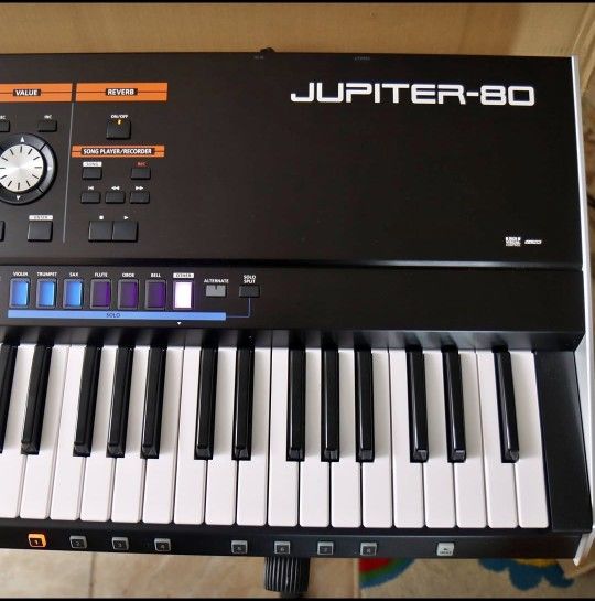 Ro~land Jupiter_80 76_Key