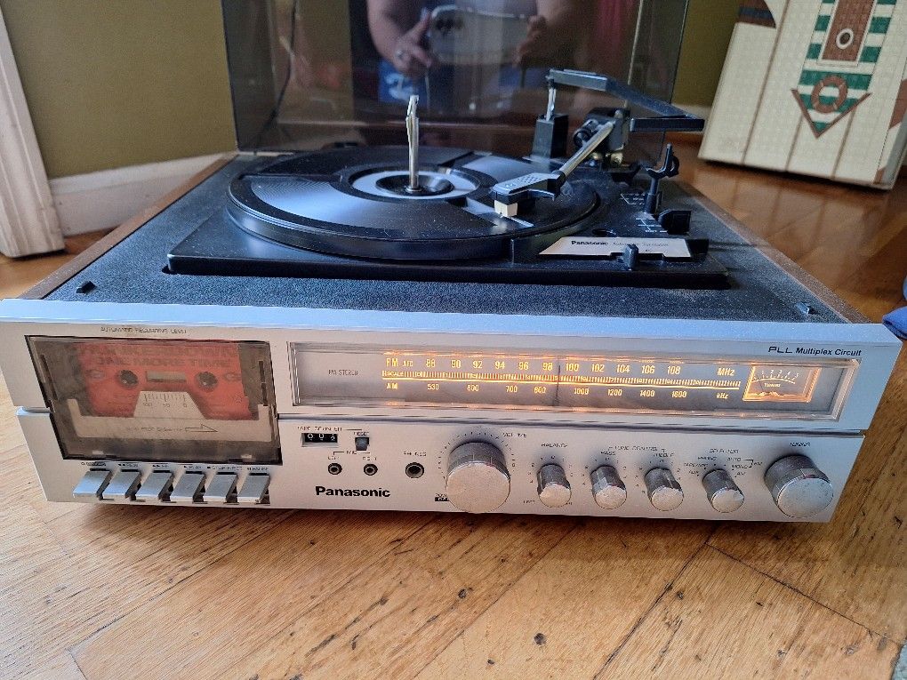 Vintage Panasonic Turnable