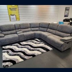 *Ad Special*---Alejandra Gray Fabric Reclining Sectional Sofa---Delivery And Easy Financing Available 