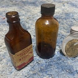 Vintage 1800s Medicine Bottles 