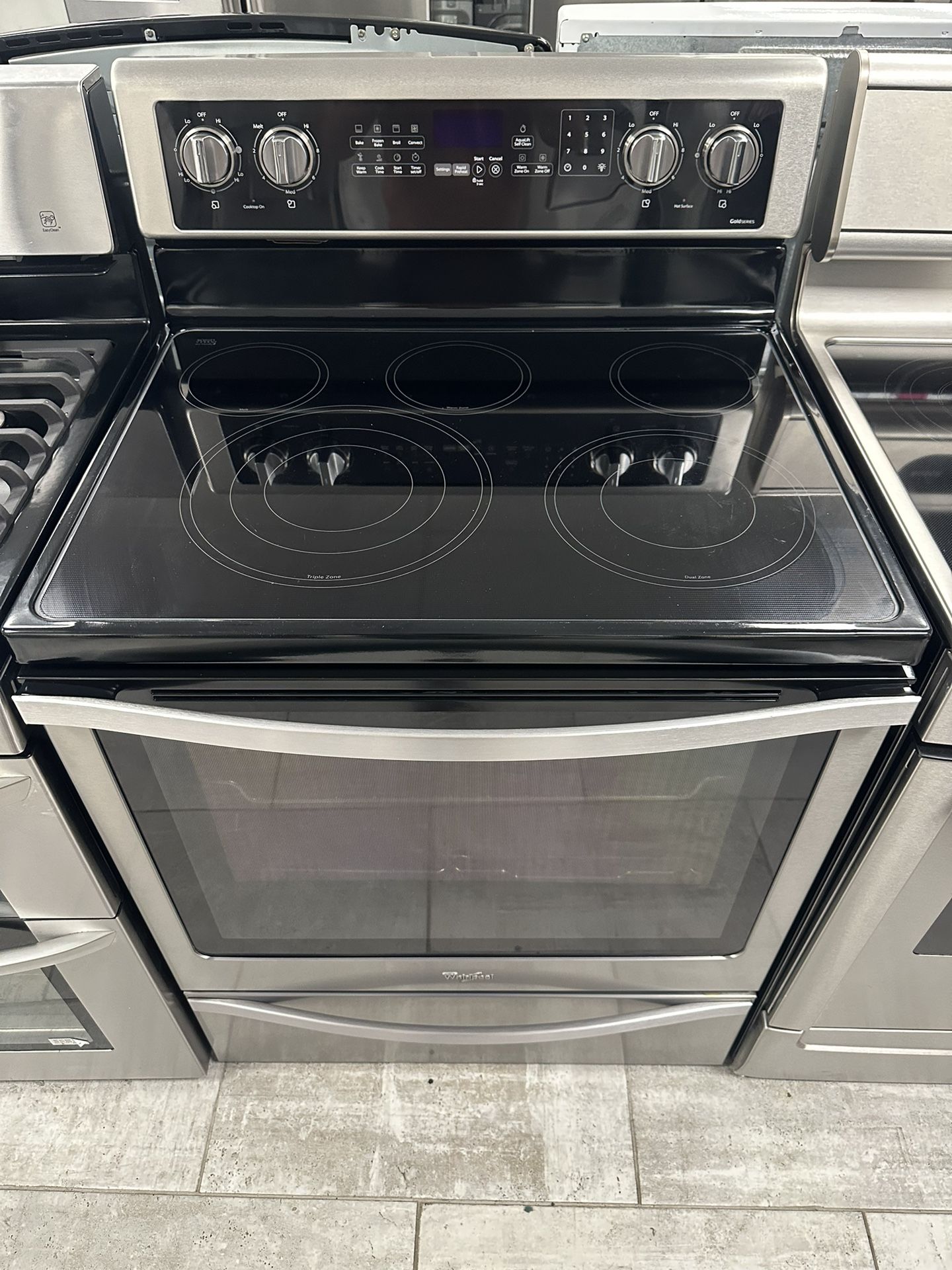 Whirlpool 30 Inch Electric Range Five Burners With Self Clean Stainless Steel