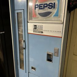 Vintage 1960’s Pepsi Machine 