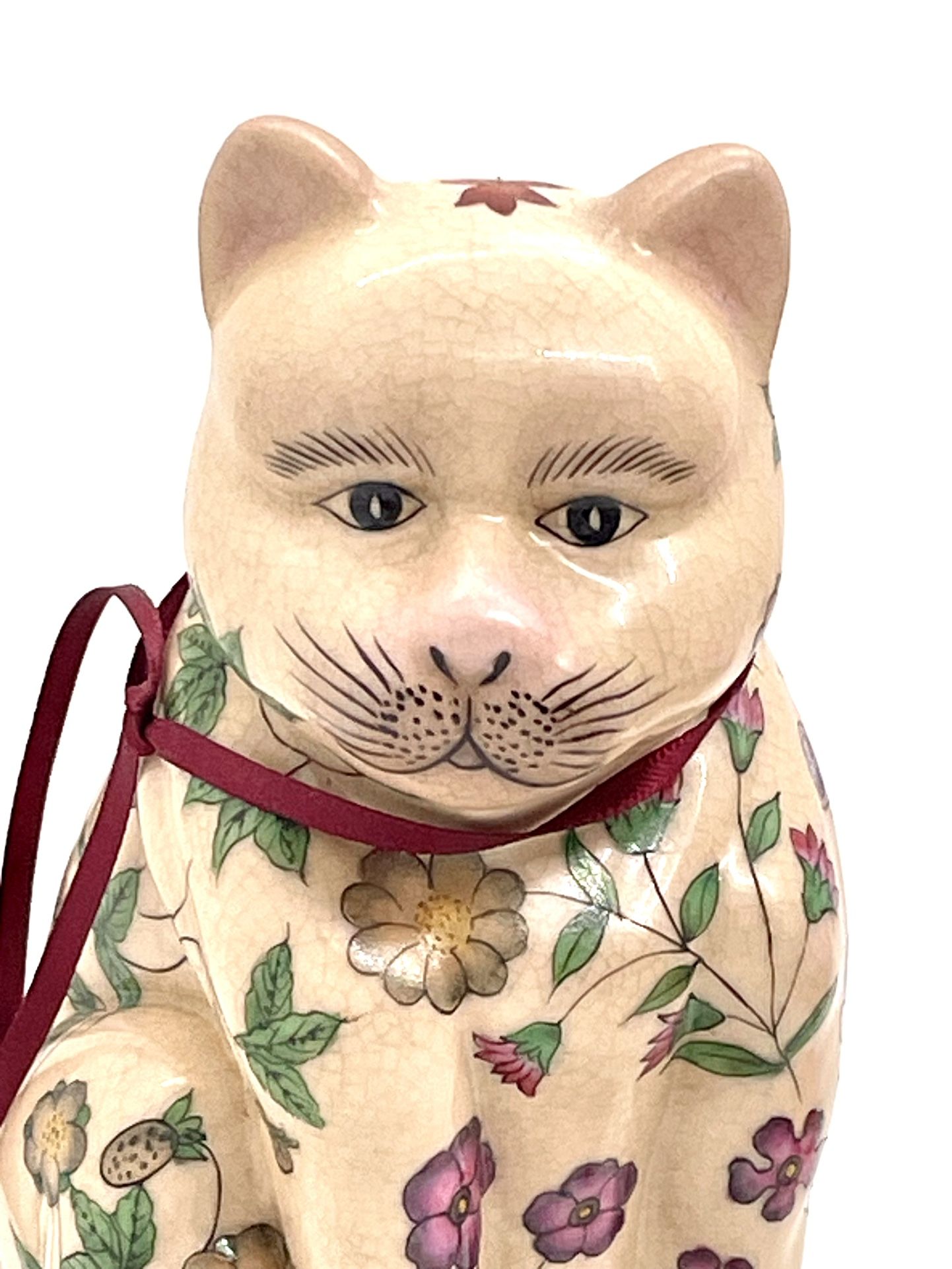 Asian Garden Loving Cat Figurine