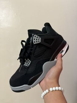 Jordan 4 “Black Canvas”