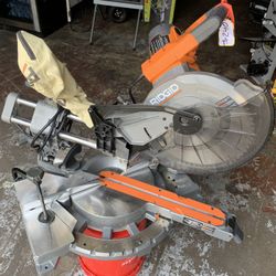RIDGID 15 Amp Corded 12 in. Dual Bevel Sliding Miter Saw with 70 Deg. Miter Capacity and LED Cut Line Indicator