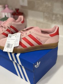 ADIDAS - GAZELLE INDOOR SHOES Size 8 Women
