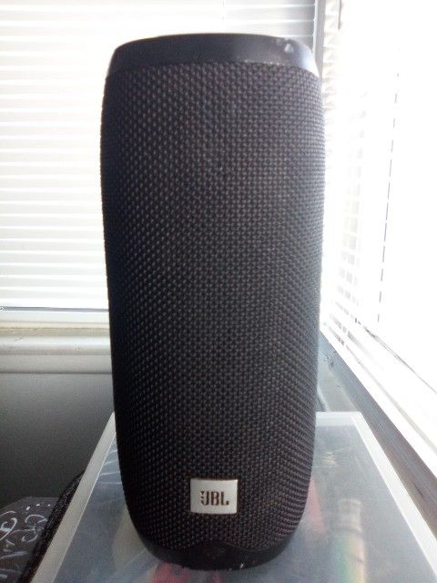 JBL Bluetooth Speaker