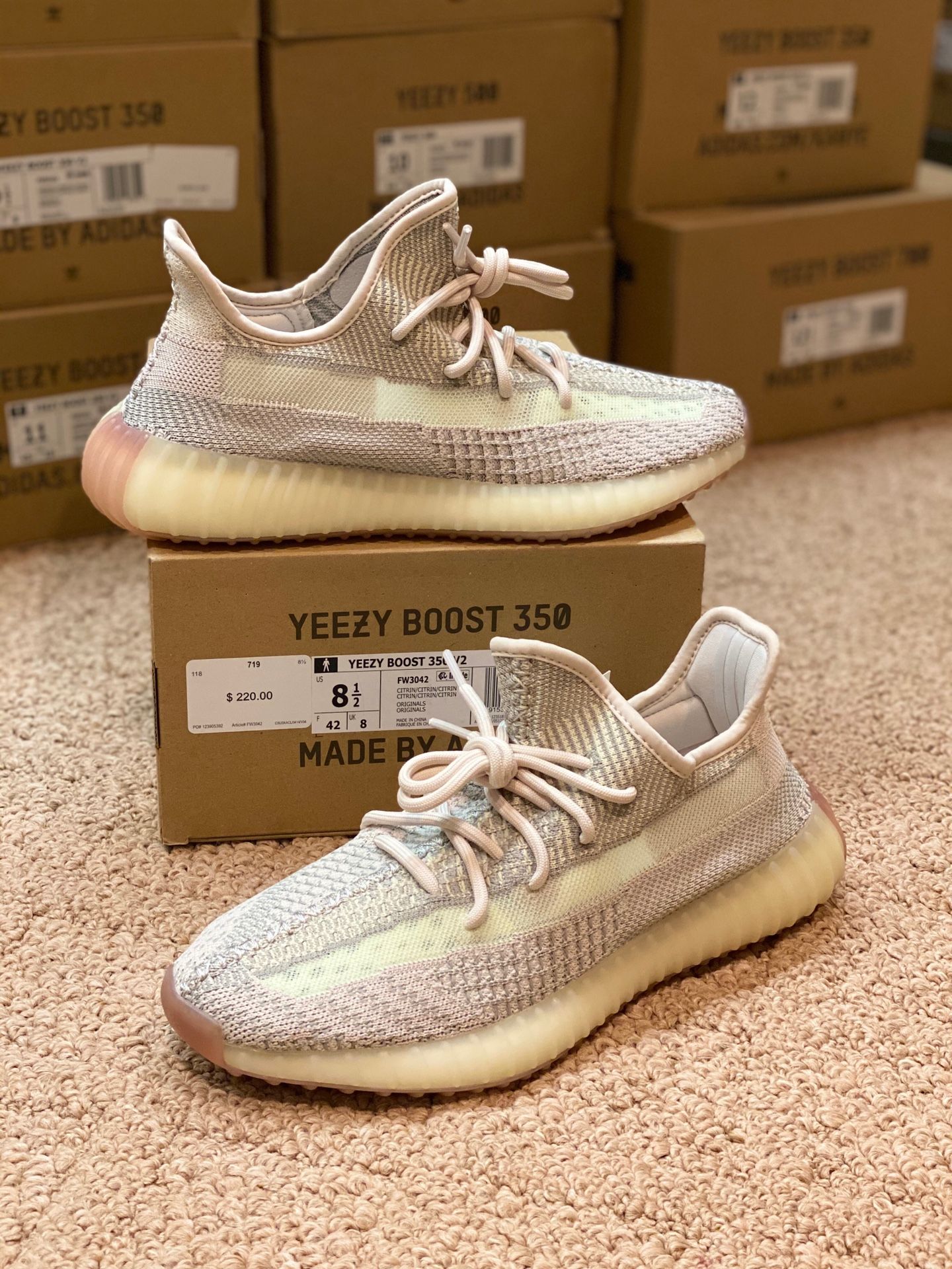 Brand new Yeezy 350 citrin size 8.5