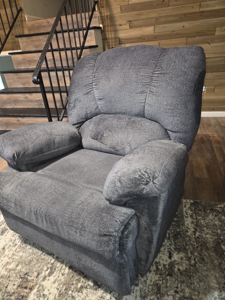 Recliner 