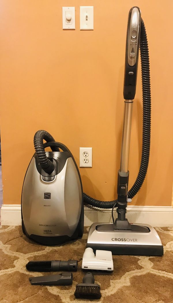 Kenmore Elite 800 Series Canister Vacuum Cleaner for Sale in Raymond