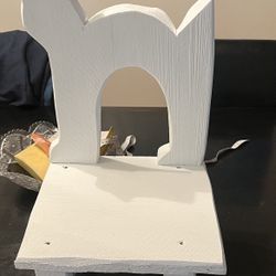 White Cat Chair Wooden
