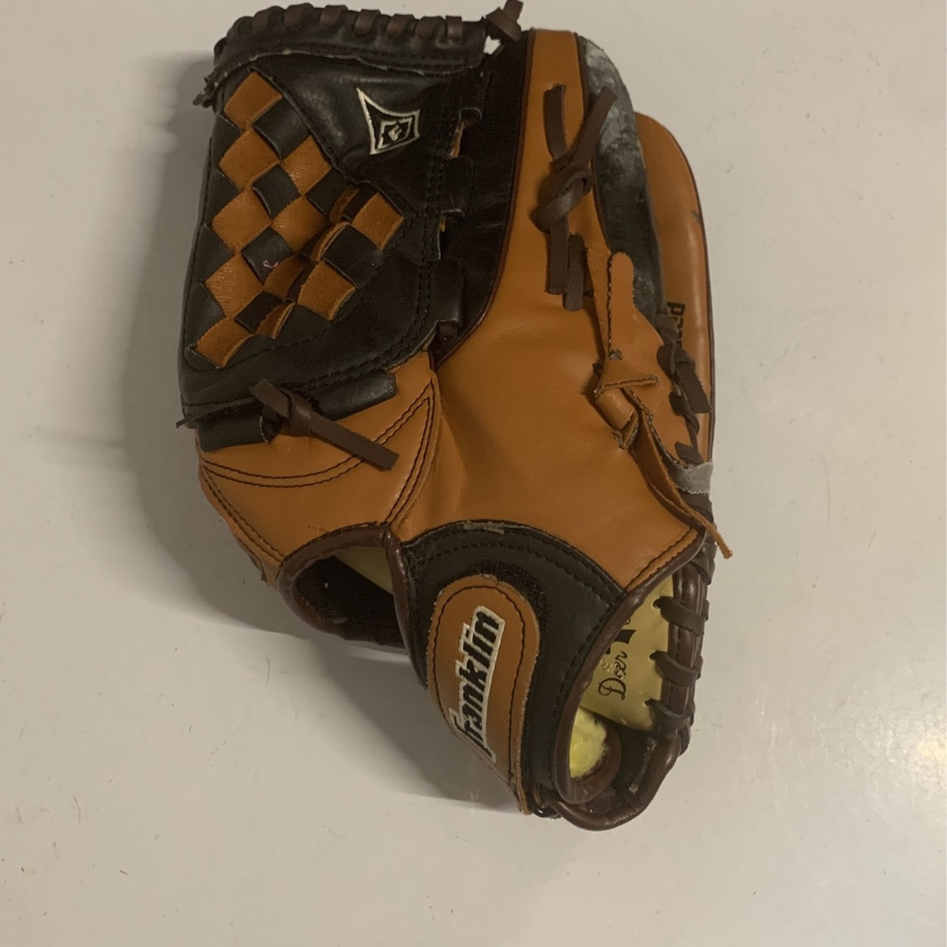 Franklin Baseball Softball Mitt