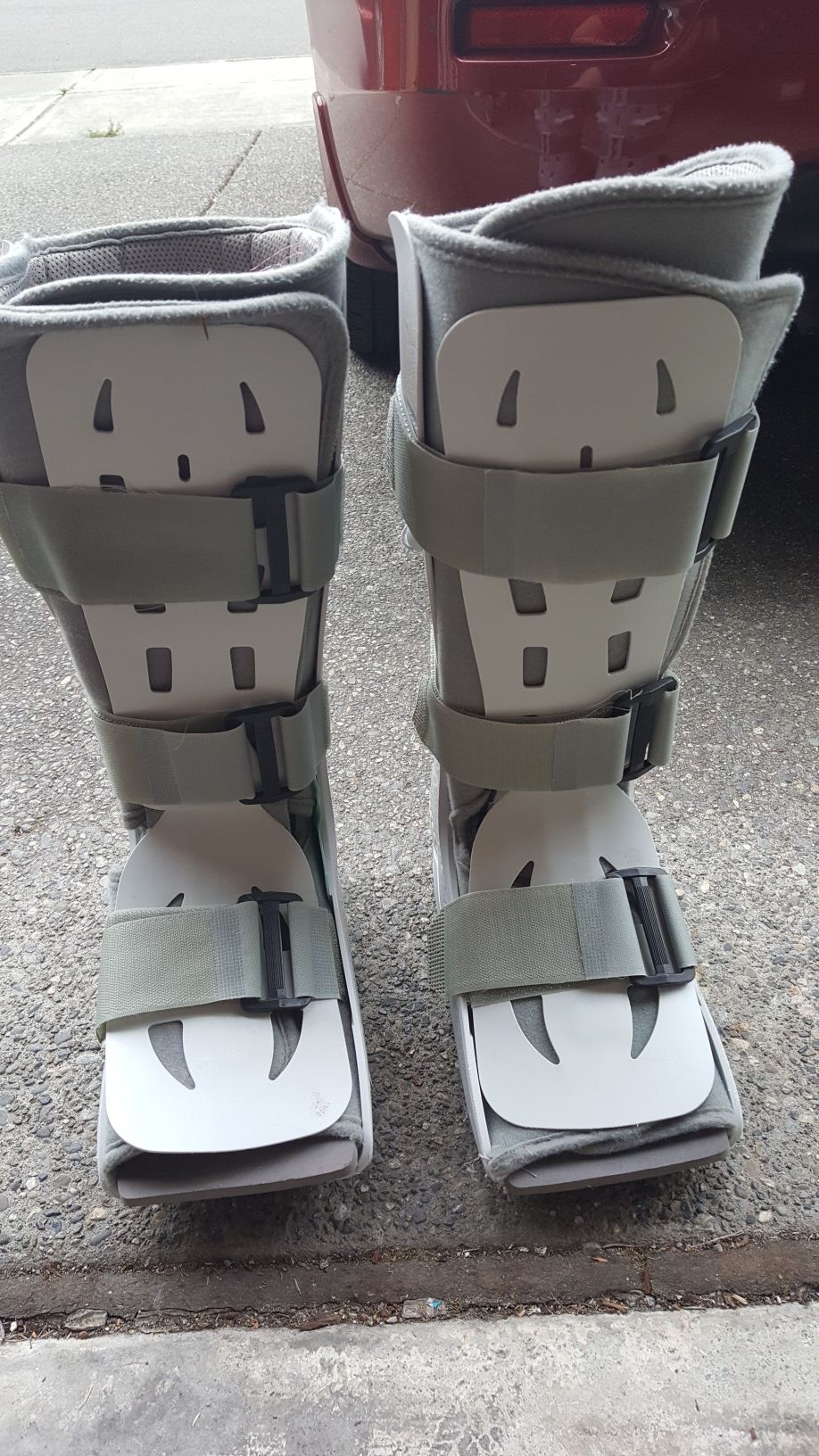 Airsoft cast/walking boot